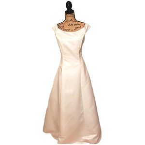 Night Scene White Satin Gown 13/14 NWT